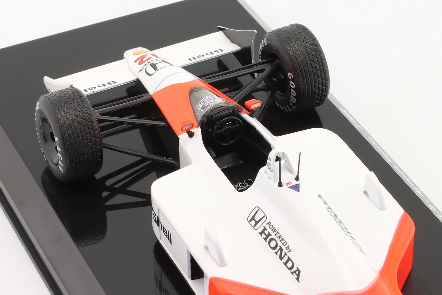 McLaren MP4/4 #12 Ayrton Senna – 1988 Season | 1:24 Scale