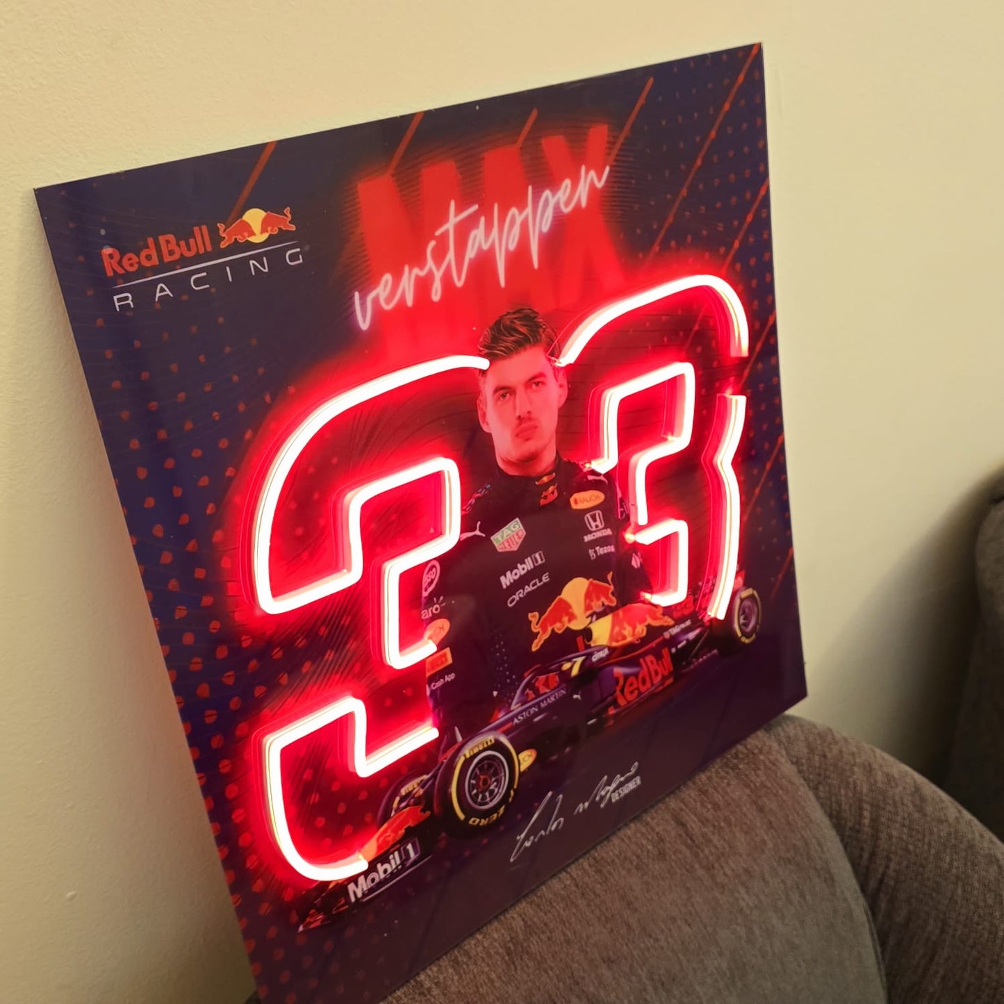 Max Verstappen #33 Neon LED