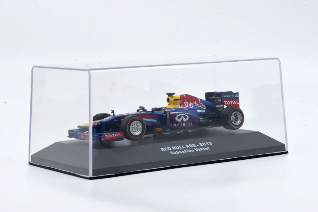 Red Bull Racing RB9 – Sebastian Vettel – World Champion 2013 | 1:43 Scale Model