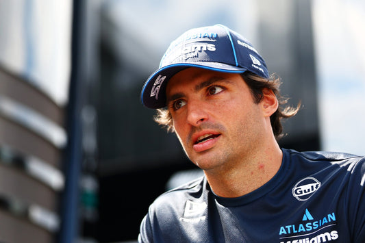 Sainz Keeps a Back Door Open at Williams for a Move to the Front