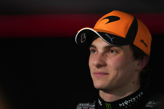 Oscar Piastri's Contract Lock-In Puts Brakes on Max Verstappen Swap Rumors