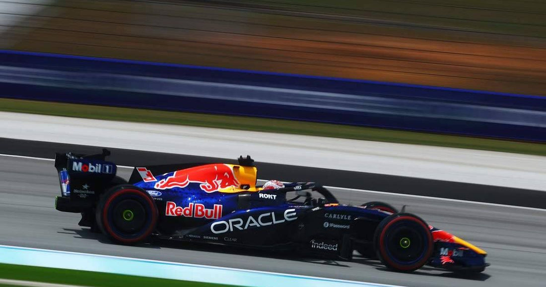Verstappen Finally Breaks Pole Curse at Sepang as Hamilton Hunts His First Win of 2026