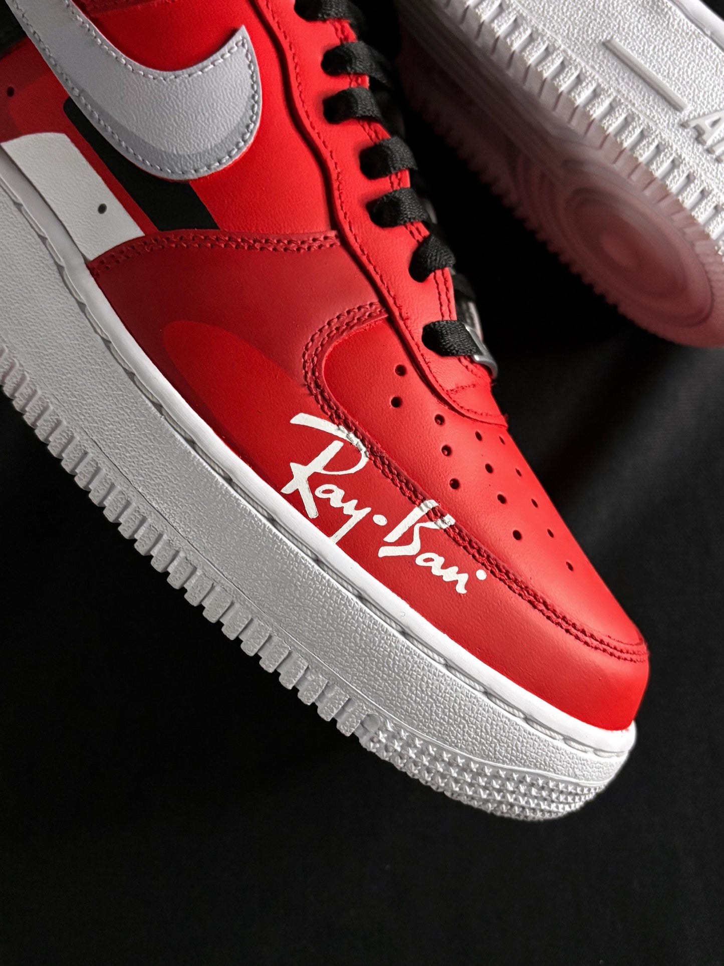 Lewis Hamilton x Ferrari // Nike Air Force 1